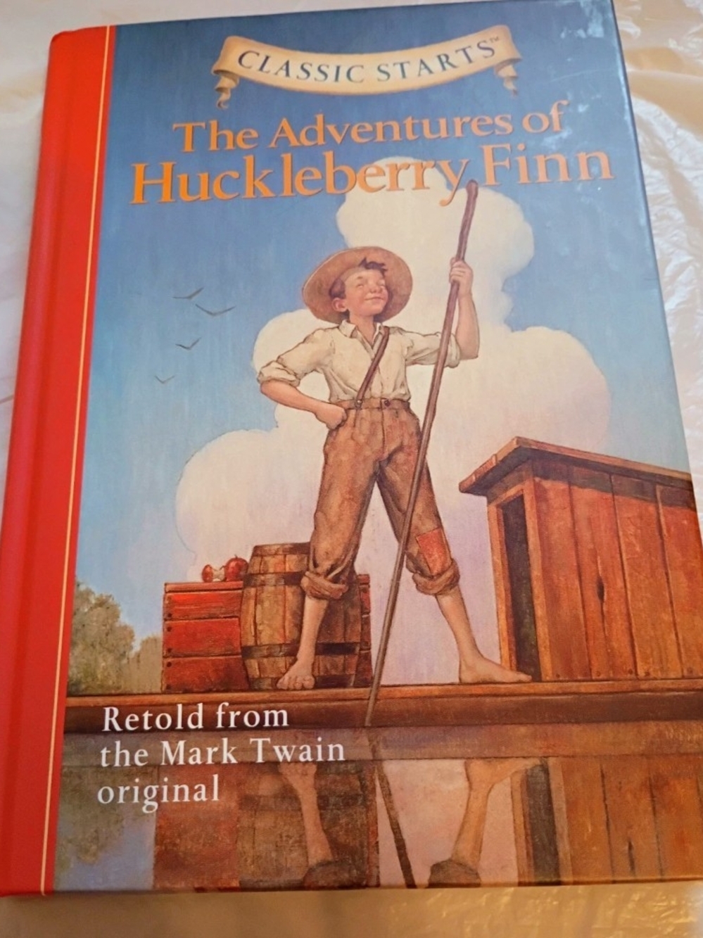 Classic Starts The Adventures of Huckleberry Finn - Red Hardcover Kids Book